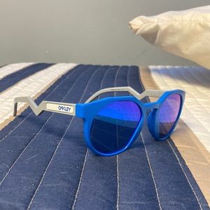 Oakley HSTN blue and gray